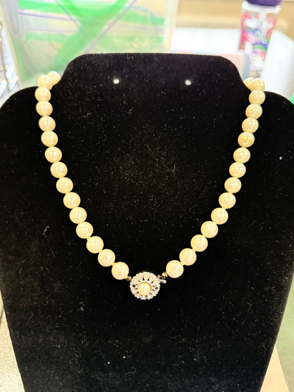 Classic Cream Pearl Necklace with Floral Clasp